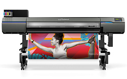 Плоттеры-резаки Roland: безупречное качество и надёжность в процессе печати.