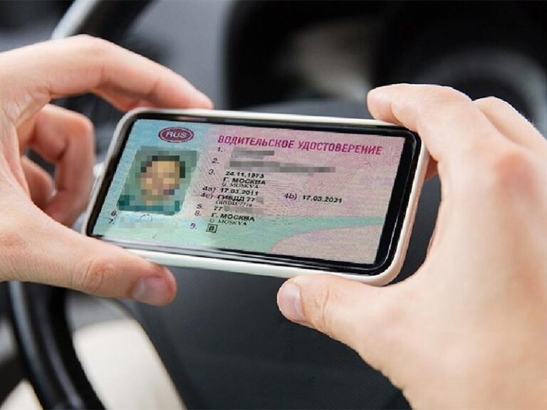 С 1 сентября в России вырастут пошлины для автовладельцев