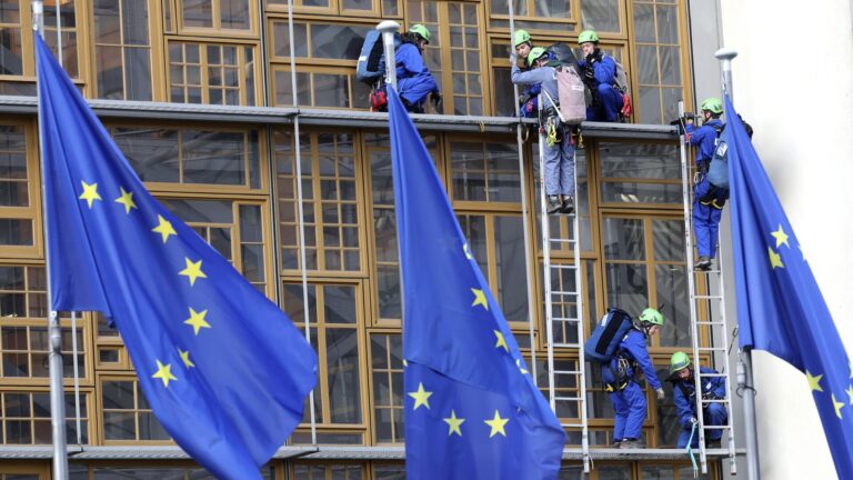 На Западе раскрыли, какие страны хотят восстановить отношения с Россией